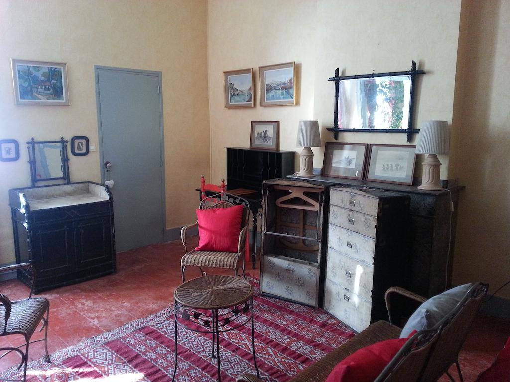 La Maison De L'Oenologue Poucharramet Room photo